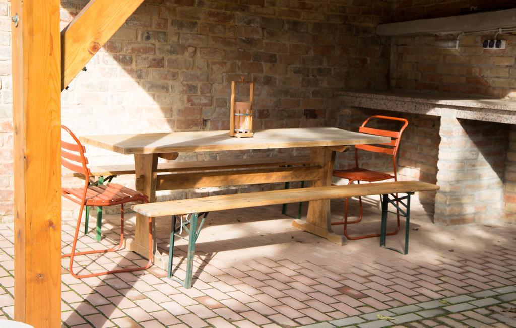 Tompos Vendeghaz Es Pince Hotel Villány Buitenkant foto