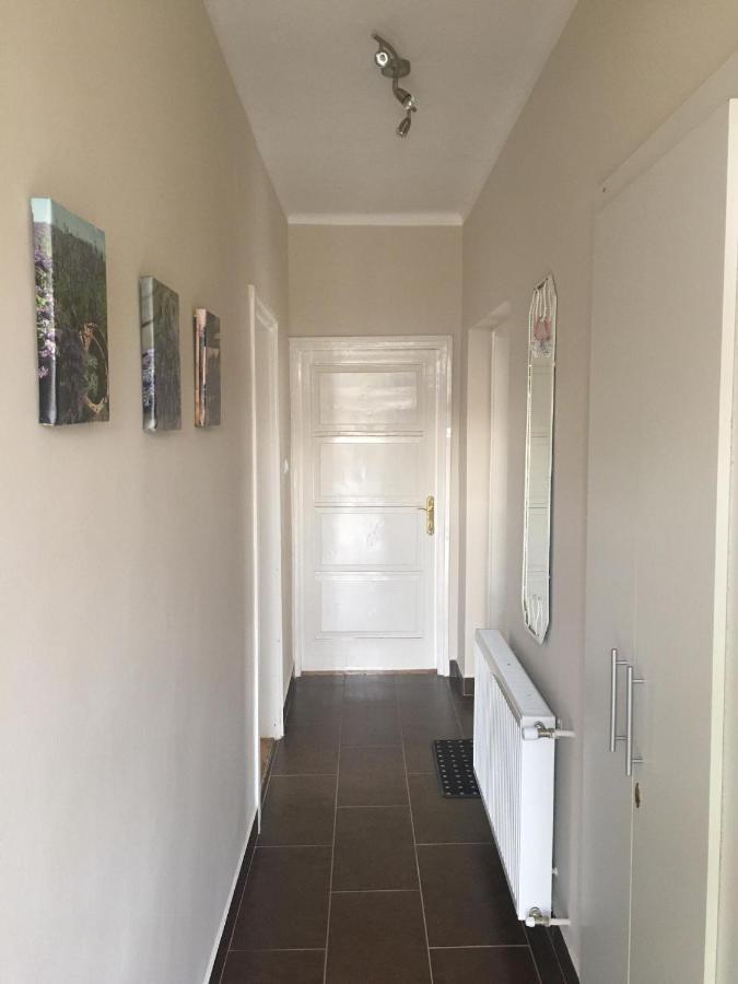 Tompos Vendeghaz Es Pince Hotel Villány Buitenkant foto